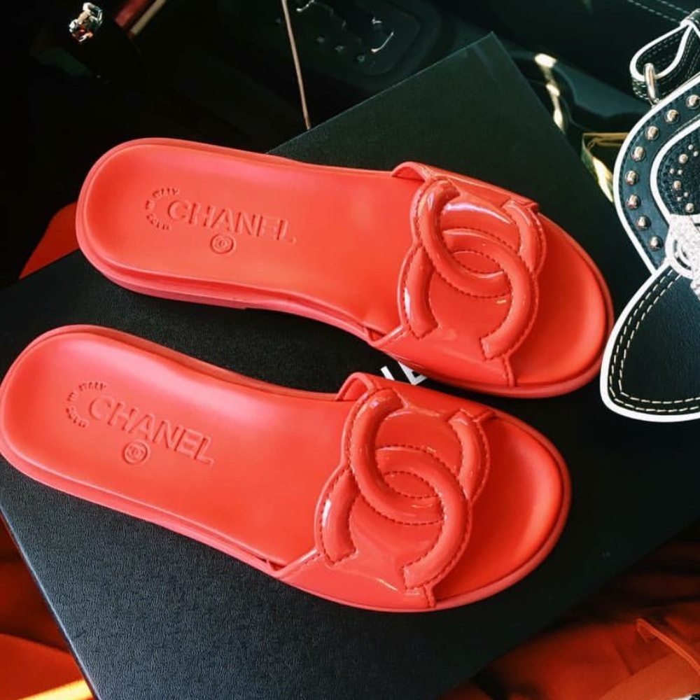 RED CHANEL SLIDES SZ 36