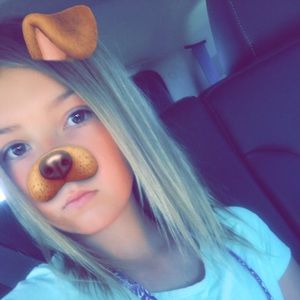 Meet your Posher, Carlie