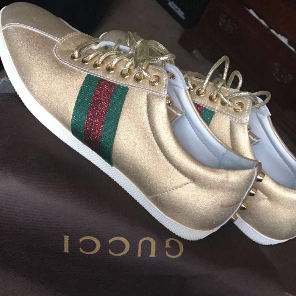 Gucci sneakers , 350 or obo