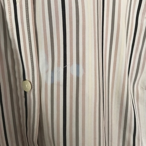 Blouse - Picture 3 of 4