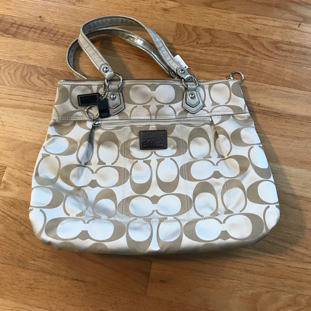 Coach Poppy Purse