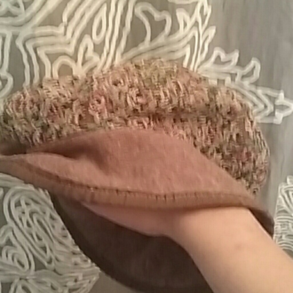 Hat - Picture 2 of 3