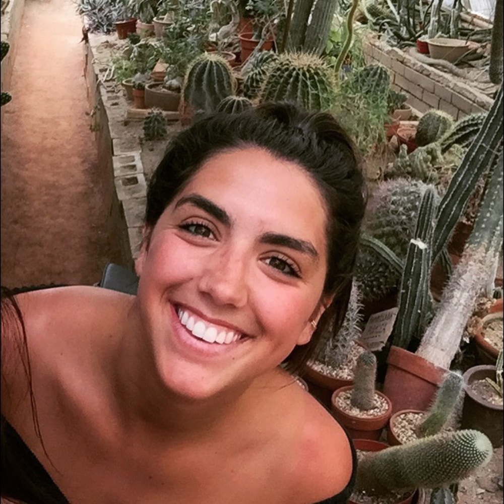 Meet your Posher, Laurel