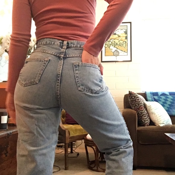 Geoffrey Beene Denim - Hold till Friday/Cassandra