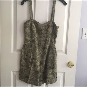 Leaf print romper