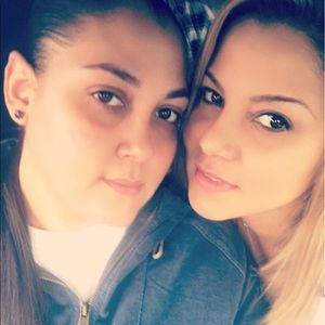 Meet your Posher, Nora