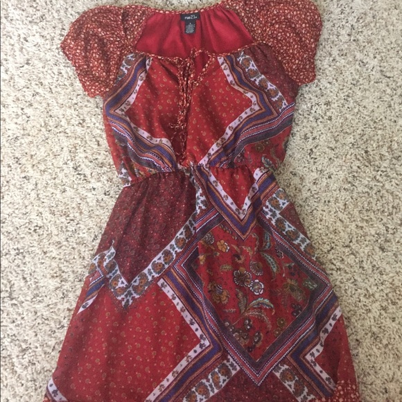 Multi-patterned dress - Picture 1 of 4