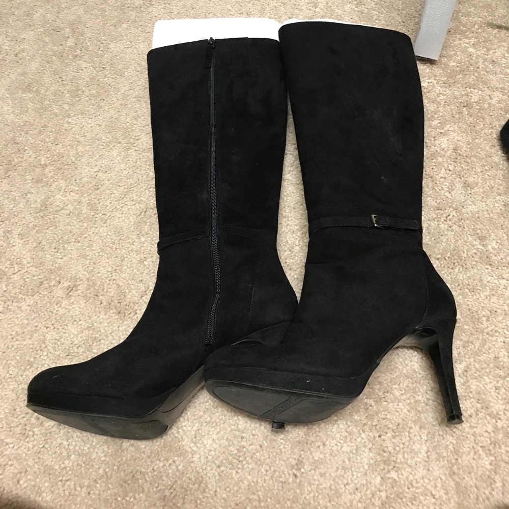 Nine west