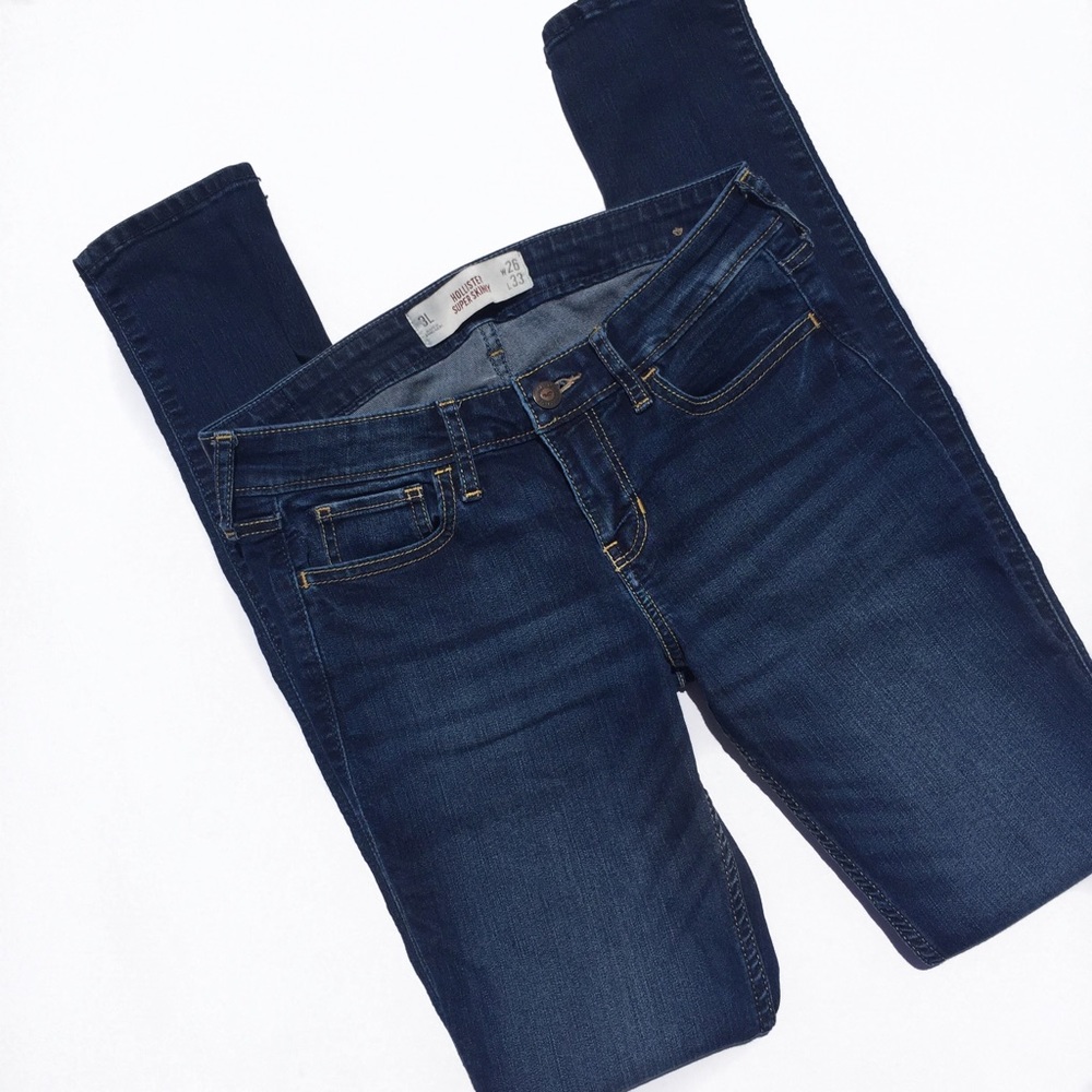 EUC Hollister Super Skinny Jeans