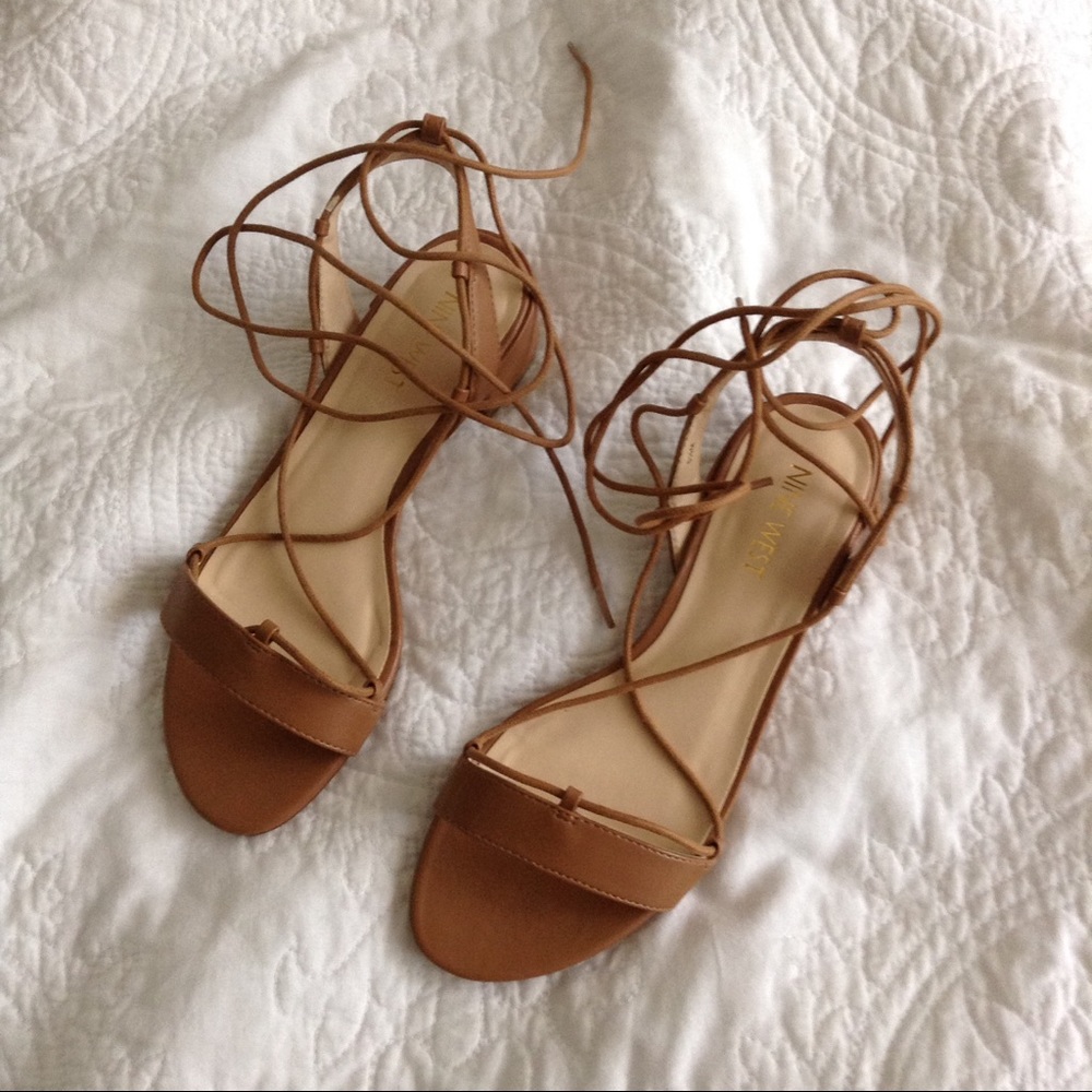 👡 Nine West Sandals