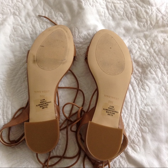 👡 Nine West Sandals - Picture 2 of 8