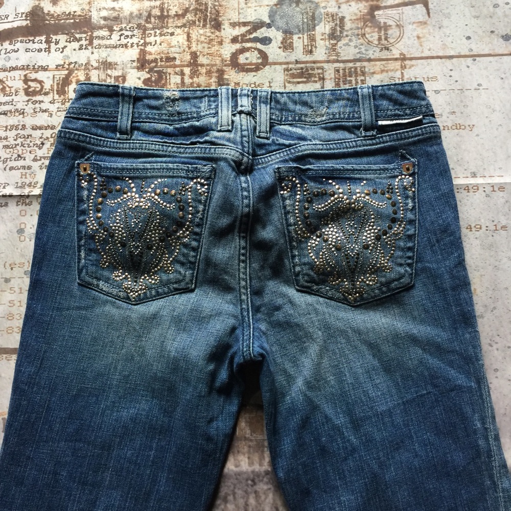 J Company Sz 28 Distressed boot cut jeans