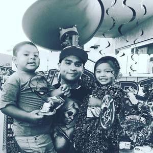 Meet your Posher, Emir