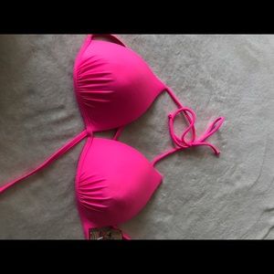 FREE NWT Bikini Top