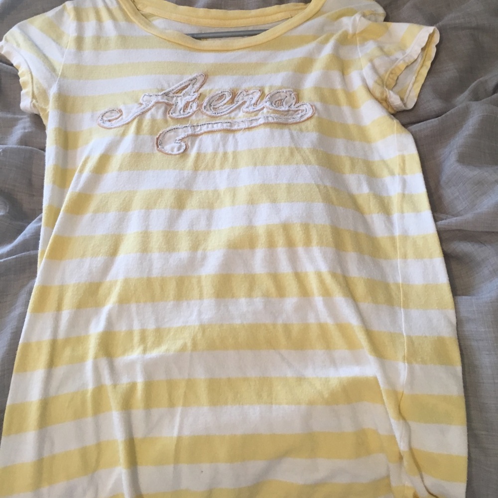A cool yellow and white shirt sleeve