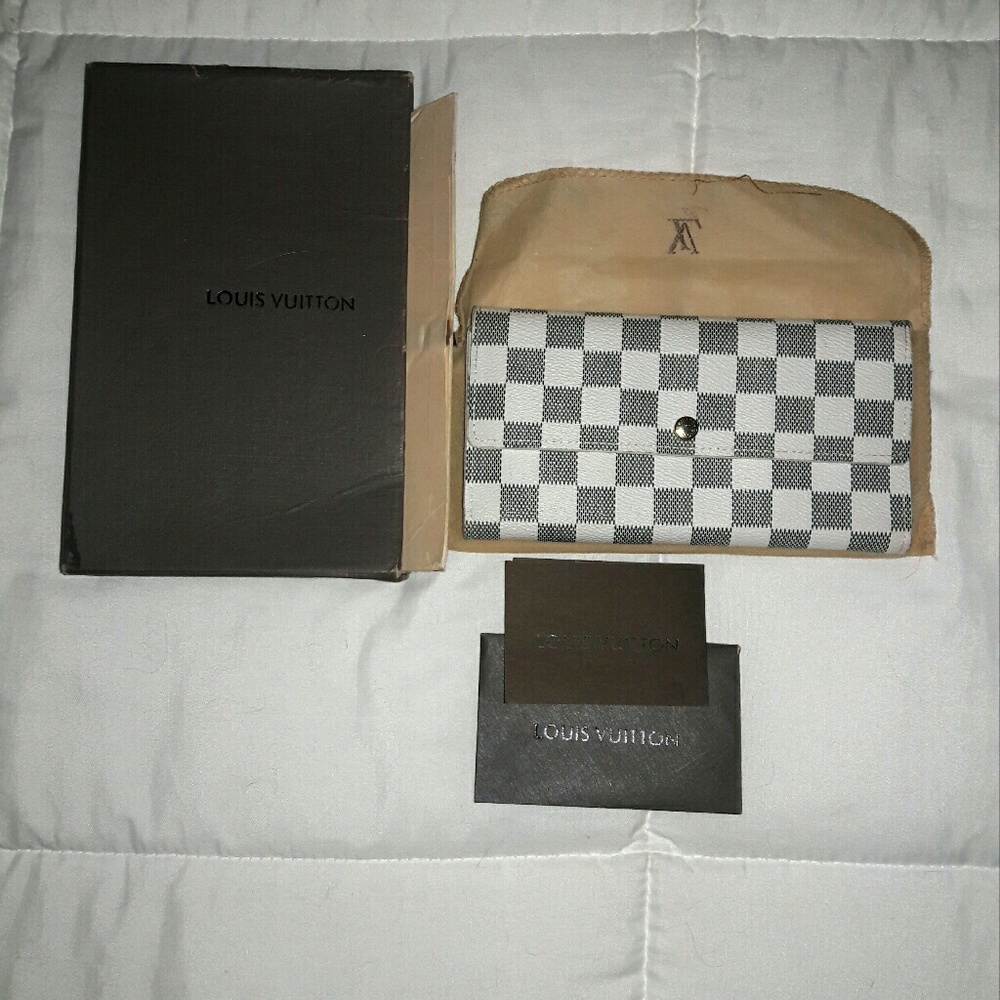 Louis Vuitton Wallet