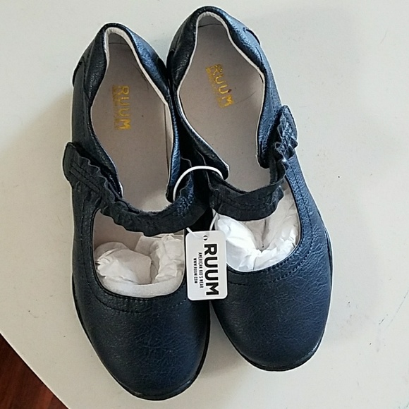 ruum shoes 29 ruum other ruum navy nwt from ruum shoes 29 ruum other ruum navy nwt from