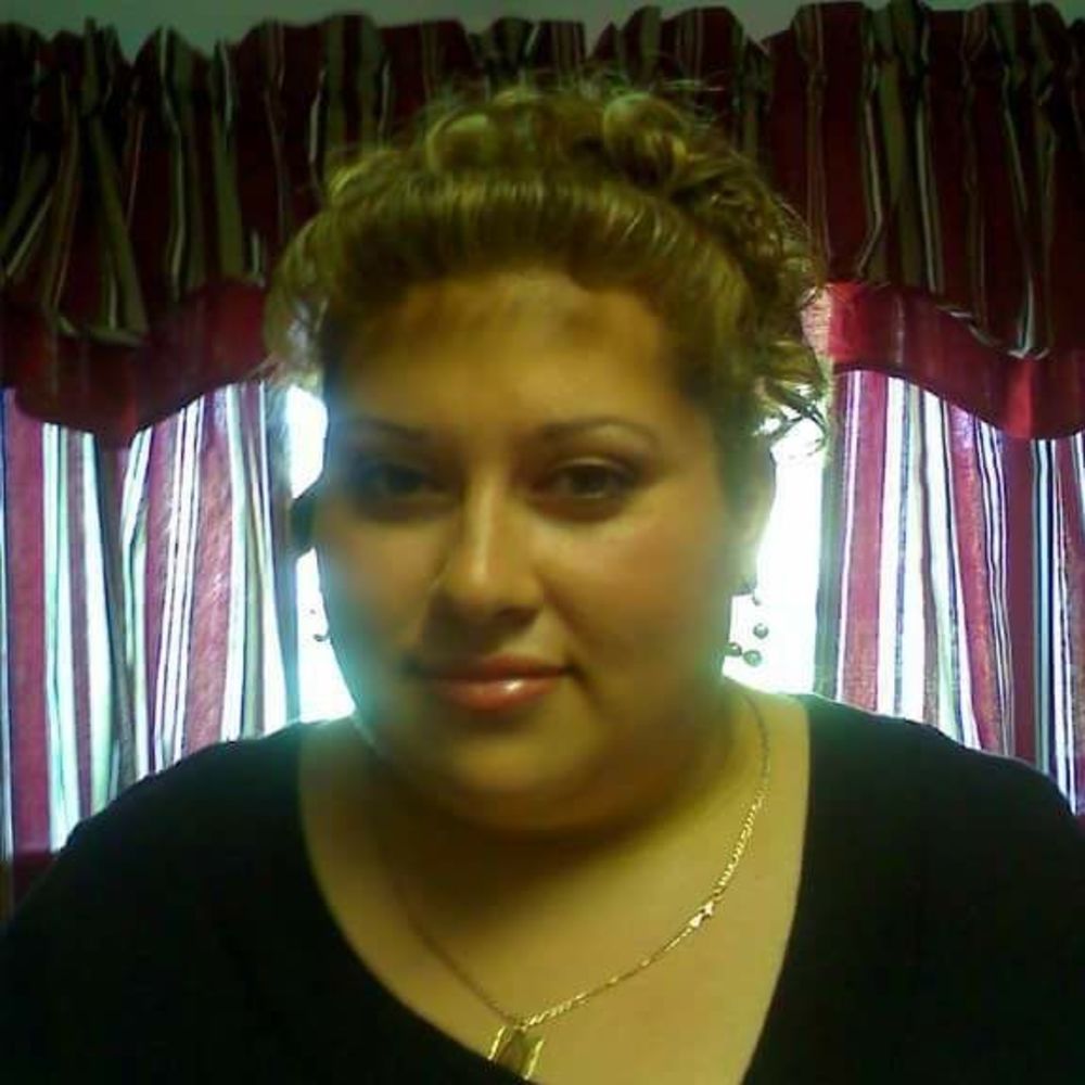 Meet your Posher, Gabriela