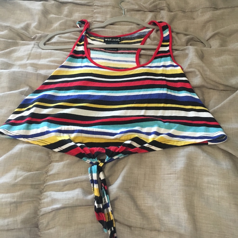 A tank top/crop top