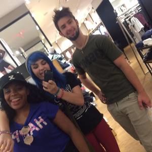 Meet your Posher, Ashley