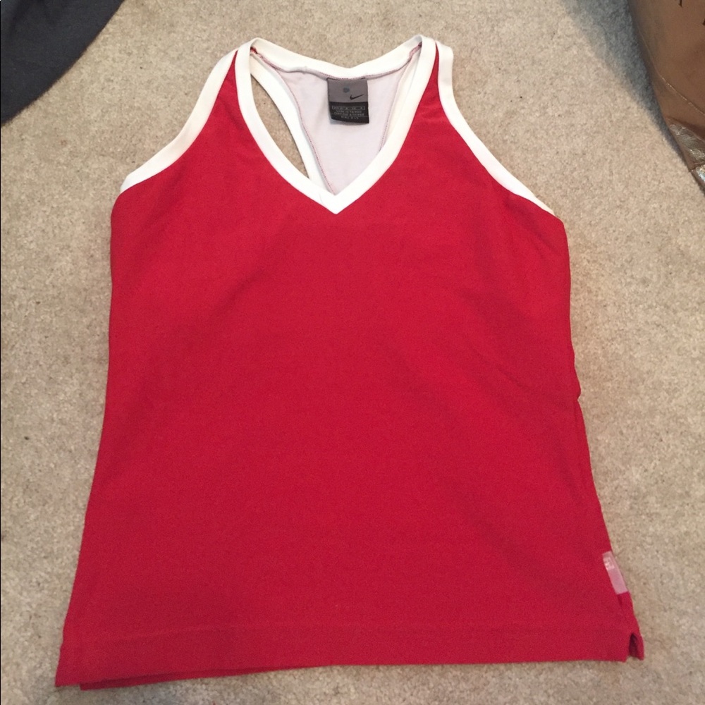 Nike running top