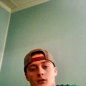 Meet your Posher, Derrick