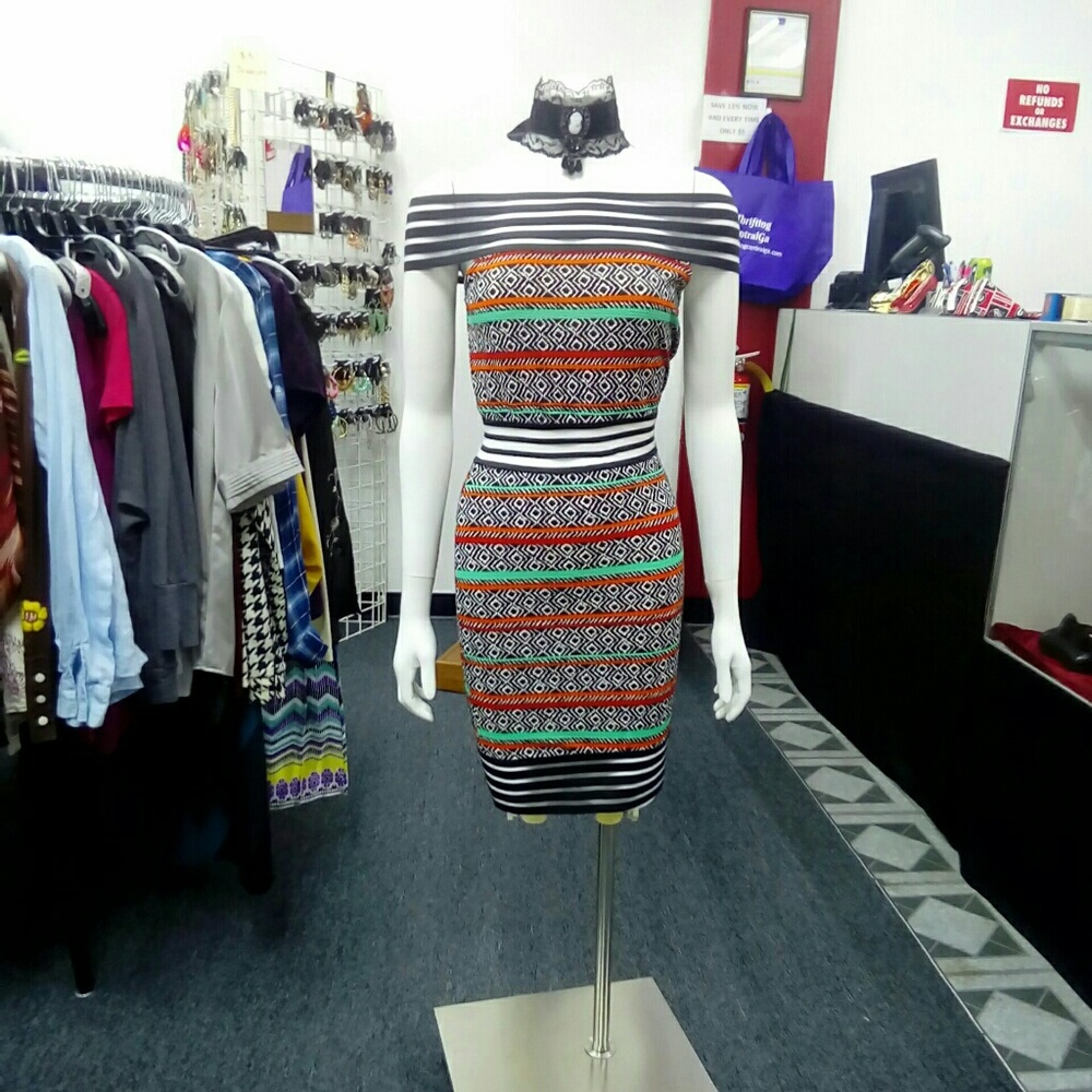 NWT Print Strapless Dress