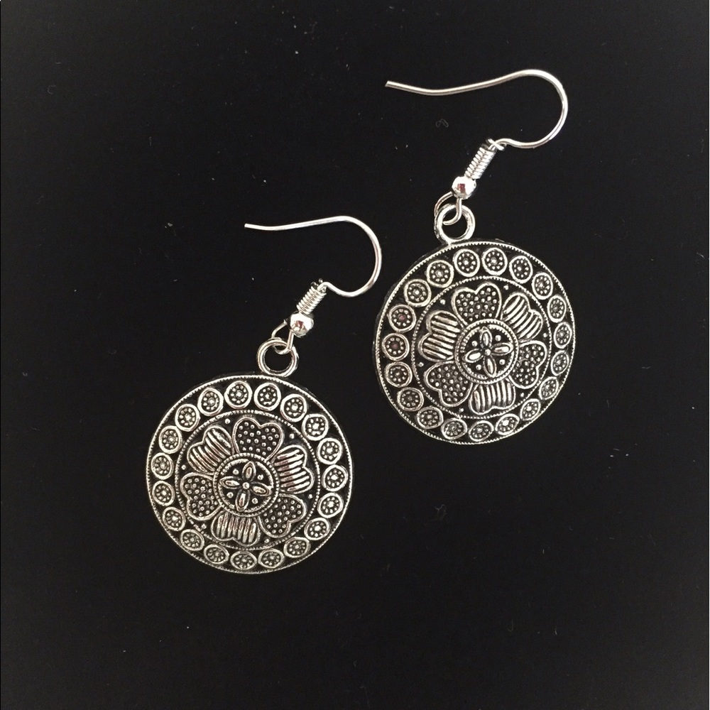 Fashion jewelry