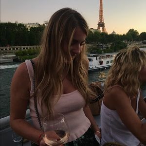 Meet your Posher, Emily