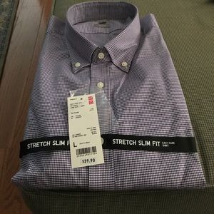 Uniqlo long sleeve collared button up shirt