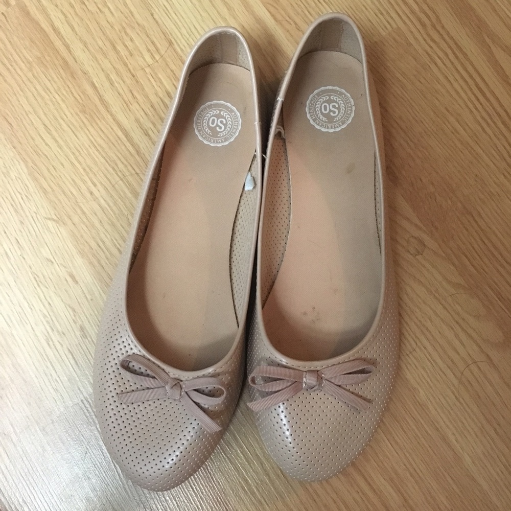 SO - Sz 9.5 Nude Ballet Flats