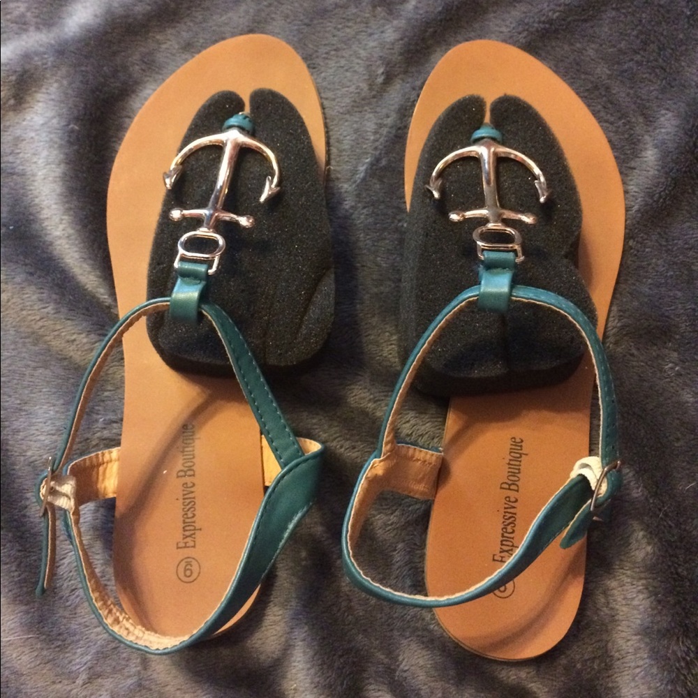 Expressive Boutique Anchor Sandals Size 9