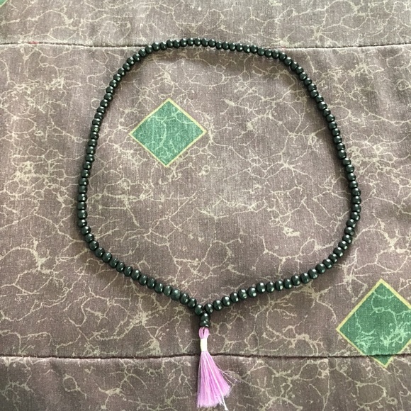 Ladies Necklace - Picture 1 of 1