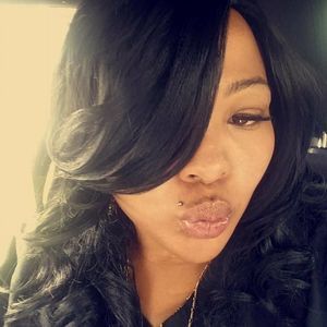 Meet your Posher, Angela