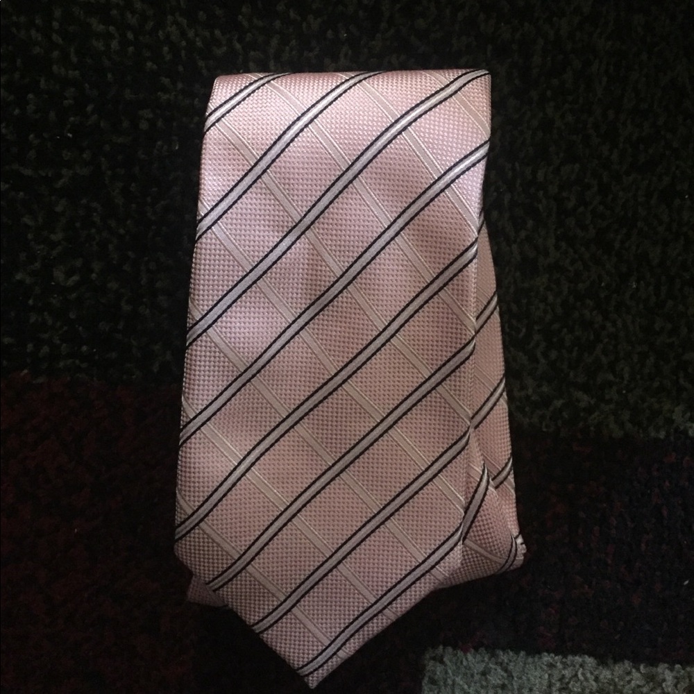 Neck Tie by Alexandre London