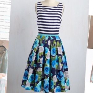 Modcloth Mixed Business Dress with Pockets