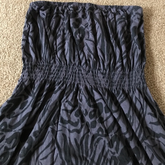 Billabong Black and Gray Sundress with POCKETS - Picture 3 of 3