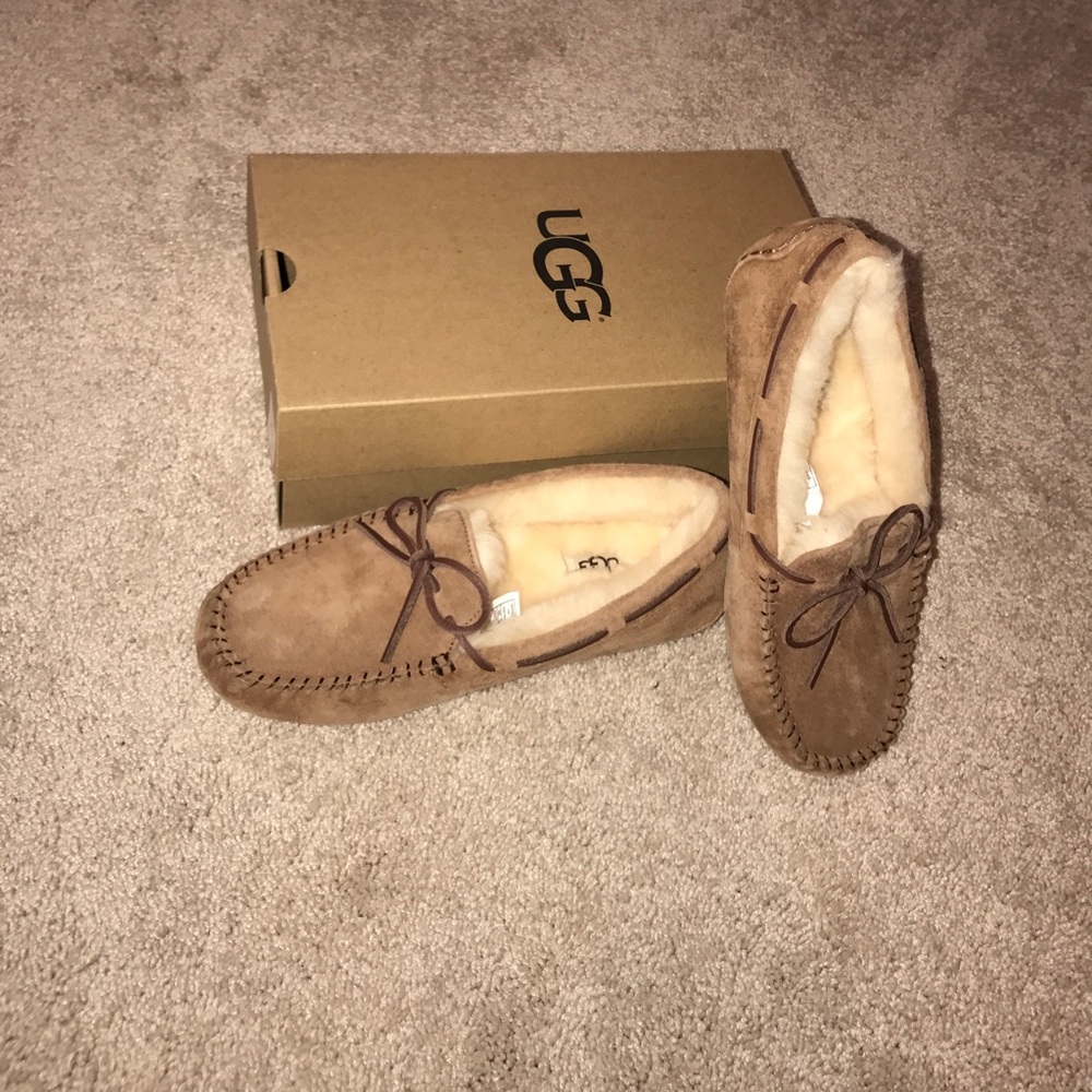 Authentic ugg moccasins
