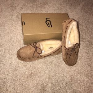 Authentic ugg moccasins