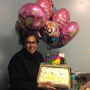 Meet your Posher, Gloria