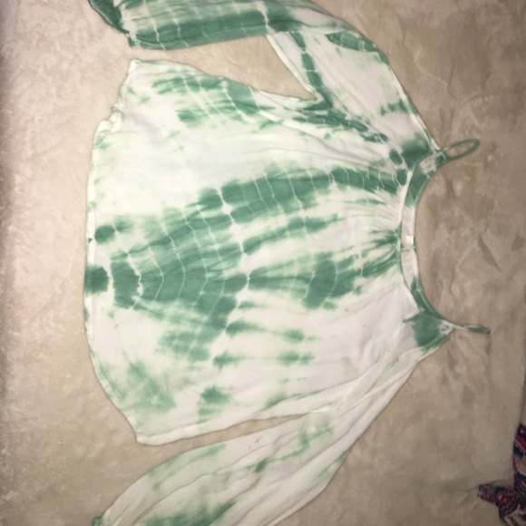 Off the shoulder long sleeve blouse - Picture 1 of 3