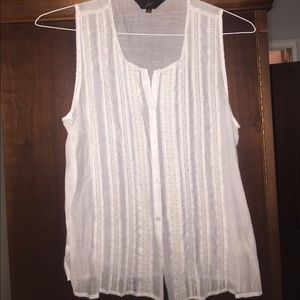 Boutique Jack White Linen Blouse with Lace detail