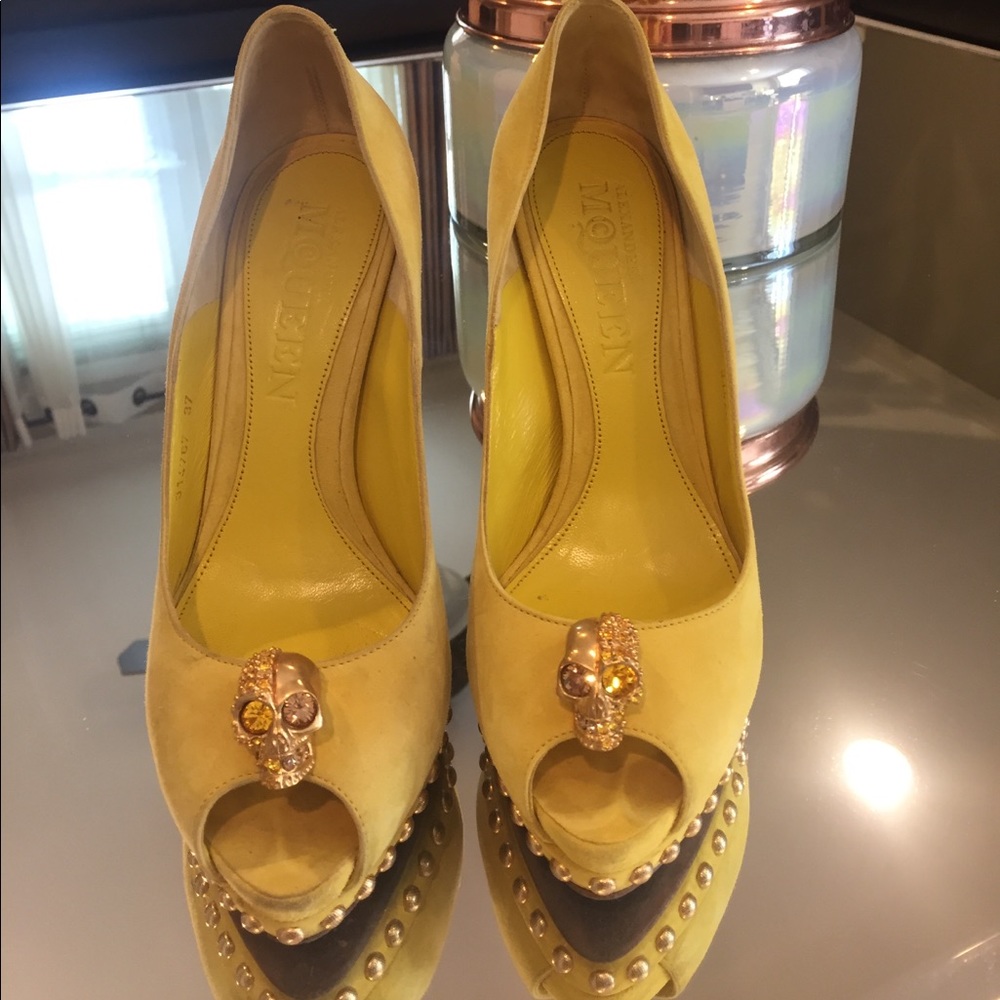 Alexander McQueen Peep Toe