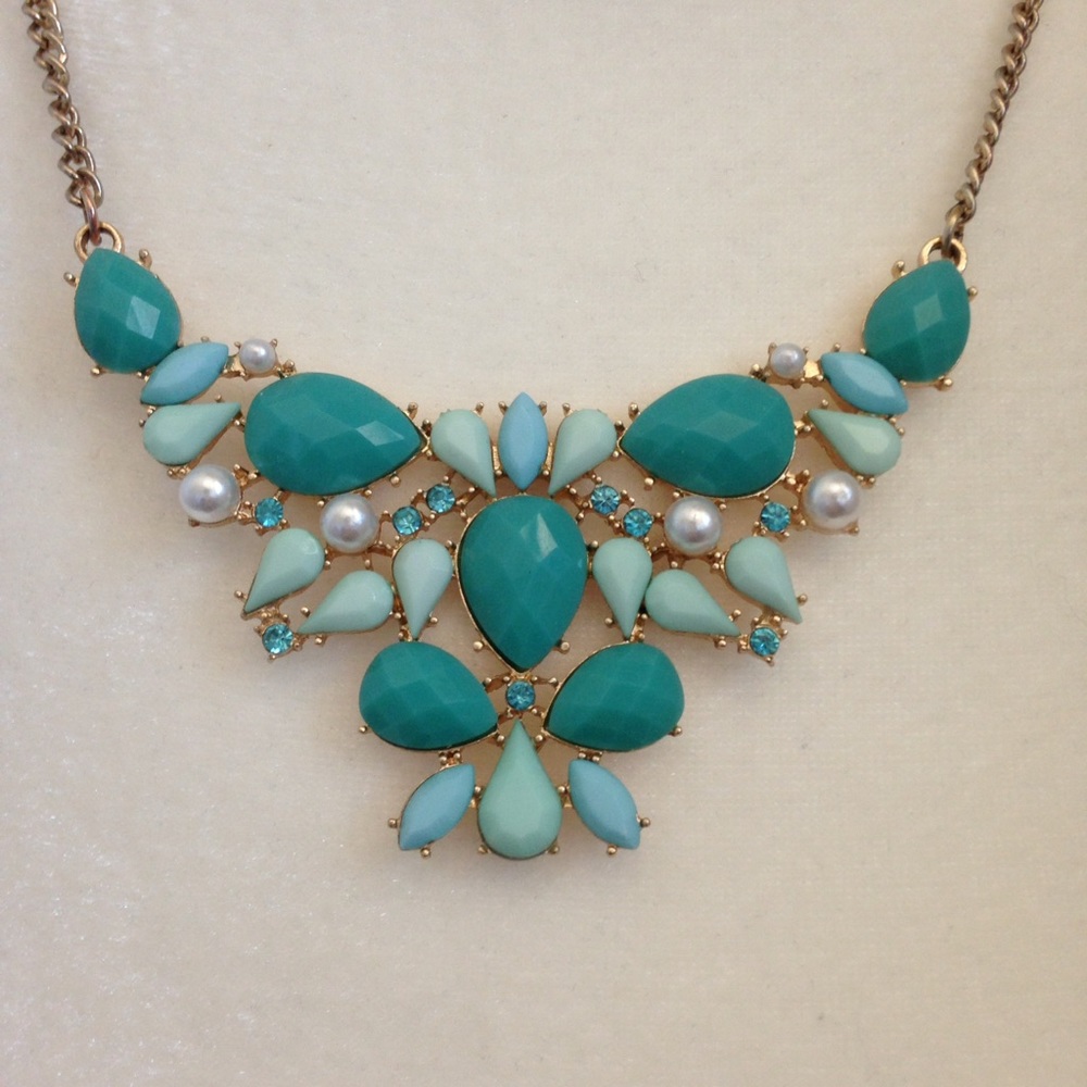 Jeweled necklace