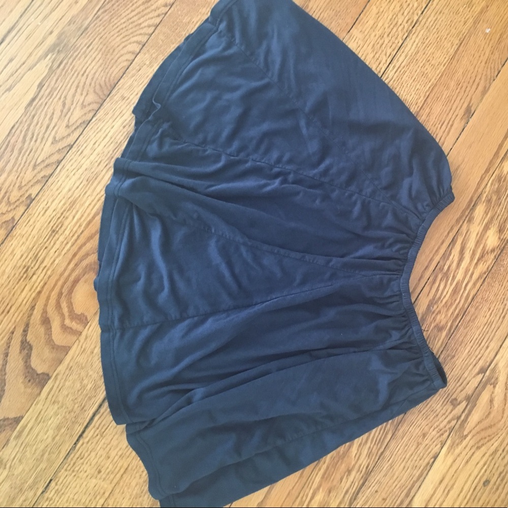 Brandy Melville skirt