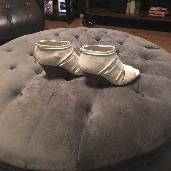 Wedge 👠 - Picture 2 of 3