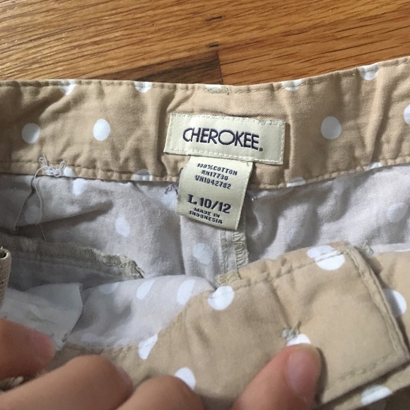 polka dot shorts (YOUTH) - Picture 2 of 3