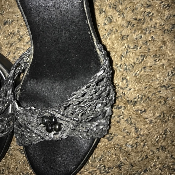 GUESS Crocheted slide on pumps - Picture 3 of 5