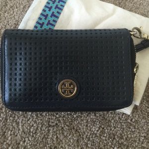 Tory Burch black leather wallet