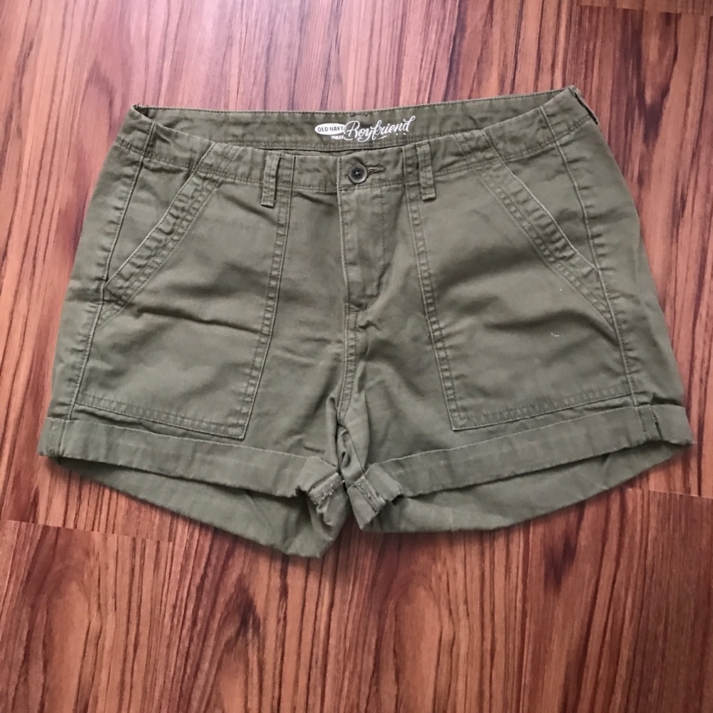 Old Navy Boyfriend Shorts - Size 8